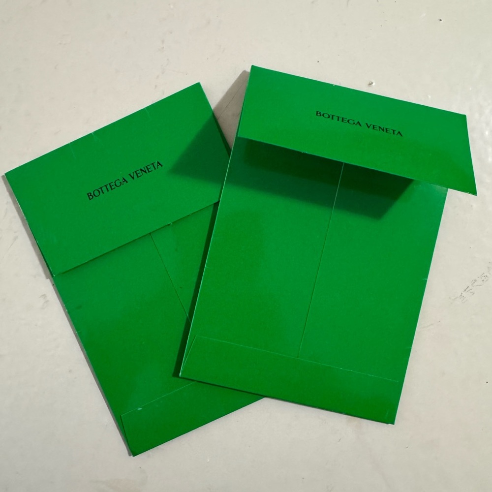 Bottega veneta small envelope
